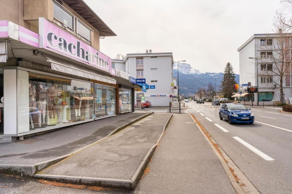 Studio Cosy Proche Du Centre + Parking Gratuit Cluses Buitenkant foto